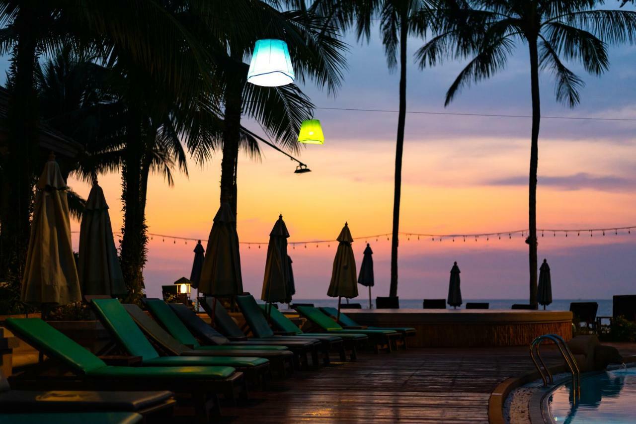 Khaolak Bayfront Resort Takuapa Esterno foto